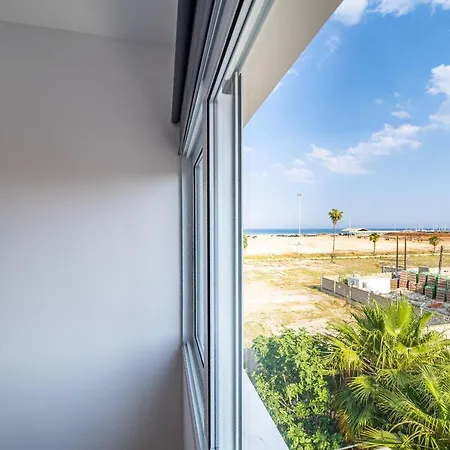 Appartement Peaceful Seaview Suite In Larnaca Center *