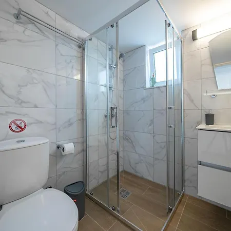 Peaceful Seaview Suite In Larnaca Center * Larnaka